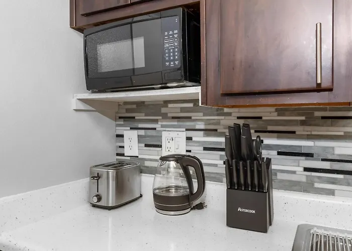 Apartment Hideaway Luxe Amenities Parking Tempe