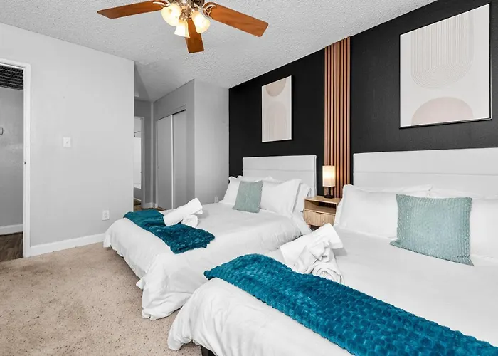 Hideaway Luxe Amenities Parking Tempe