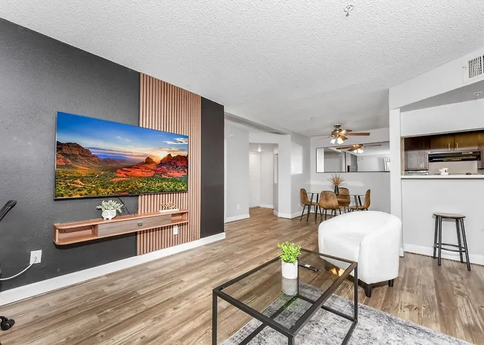 Hideaway Luxe Amenities Parking Tempe