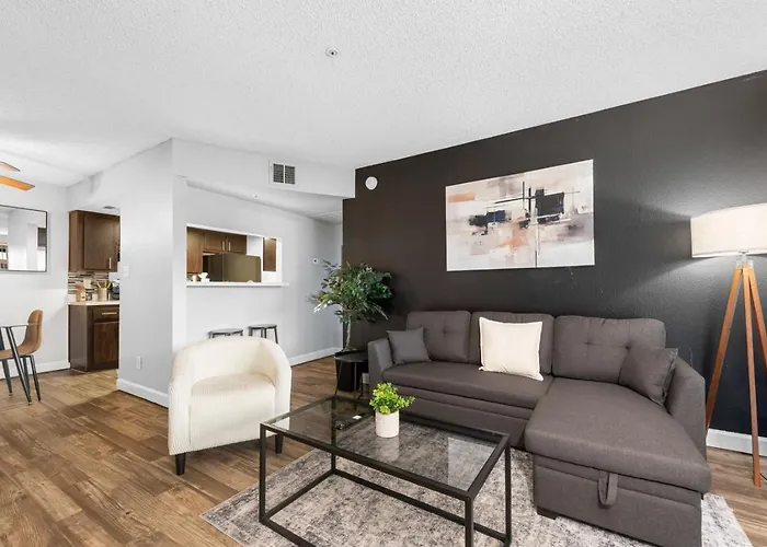 Hideaway Luxe Amenities Parking * Tempe