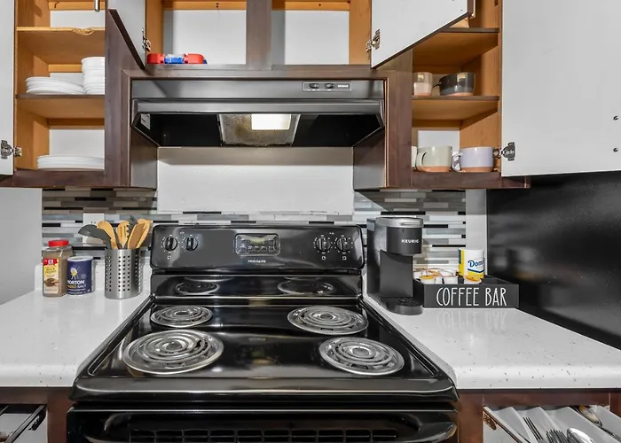 Hideaway Luxe Amenities Parking