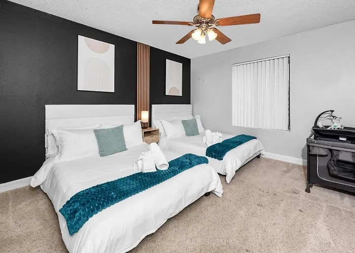 Hideaway Luxe Amenities Parking Apartment *