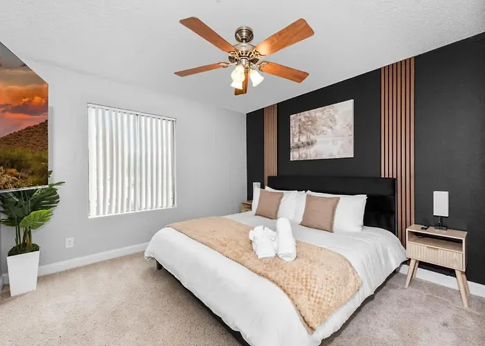 Apartment Hideaway Luxe Amenities Parking Tempe